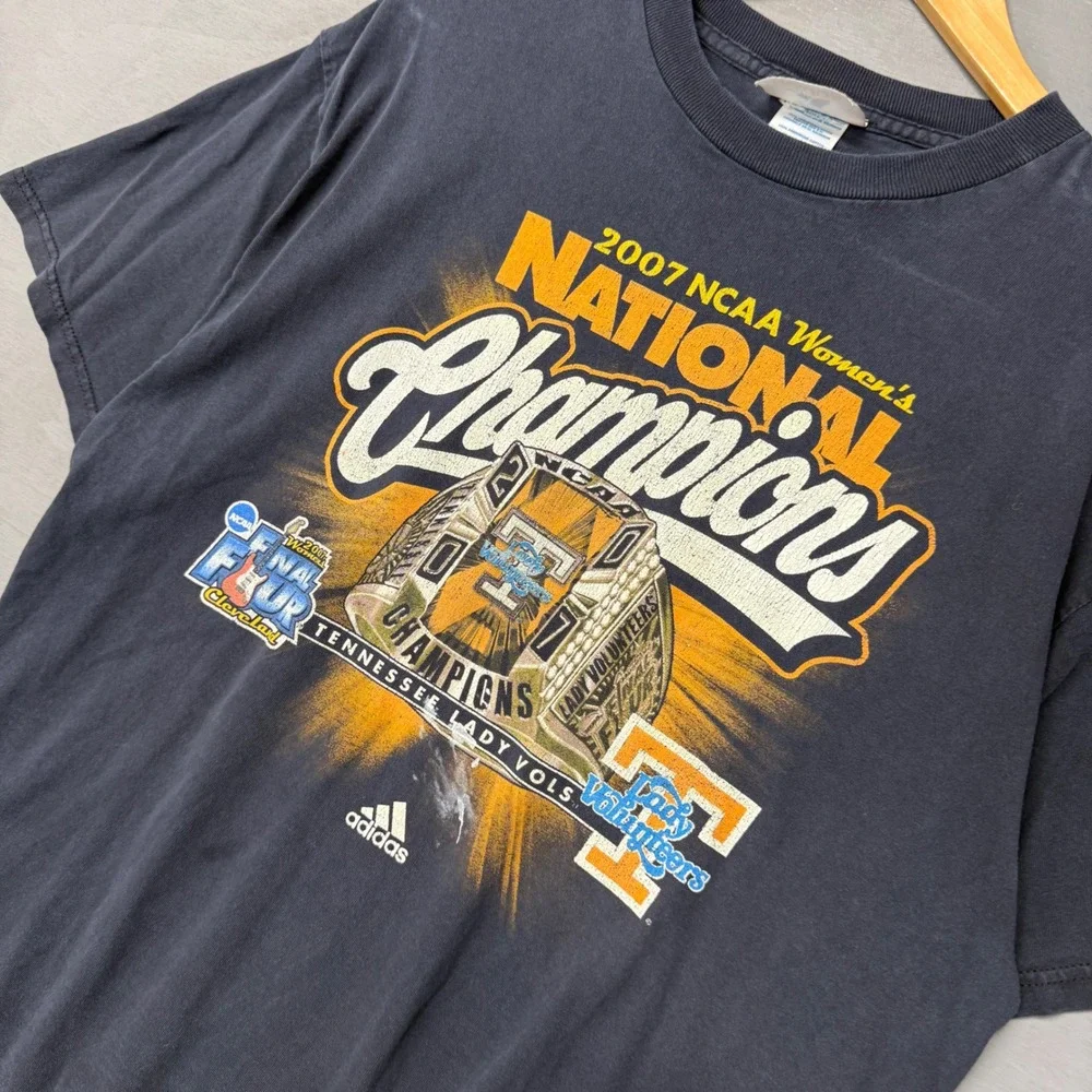 Vintage‎ Adidas T-Shirt Black NCAA Women's Champions Tennessee Lady Vols Large